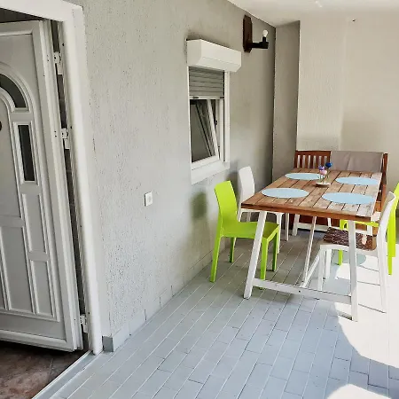 Apartments Maja Vir Exterior photo